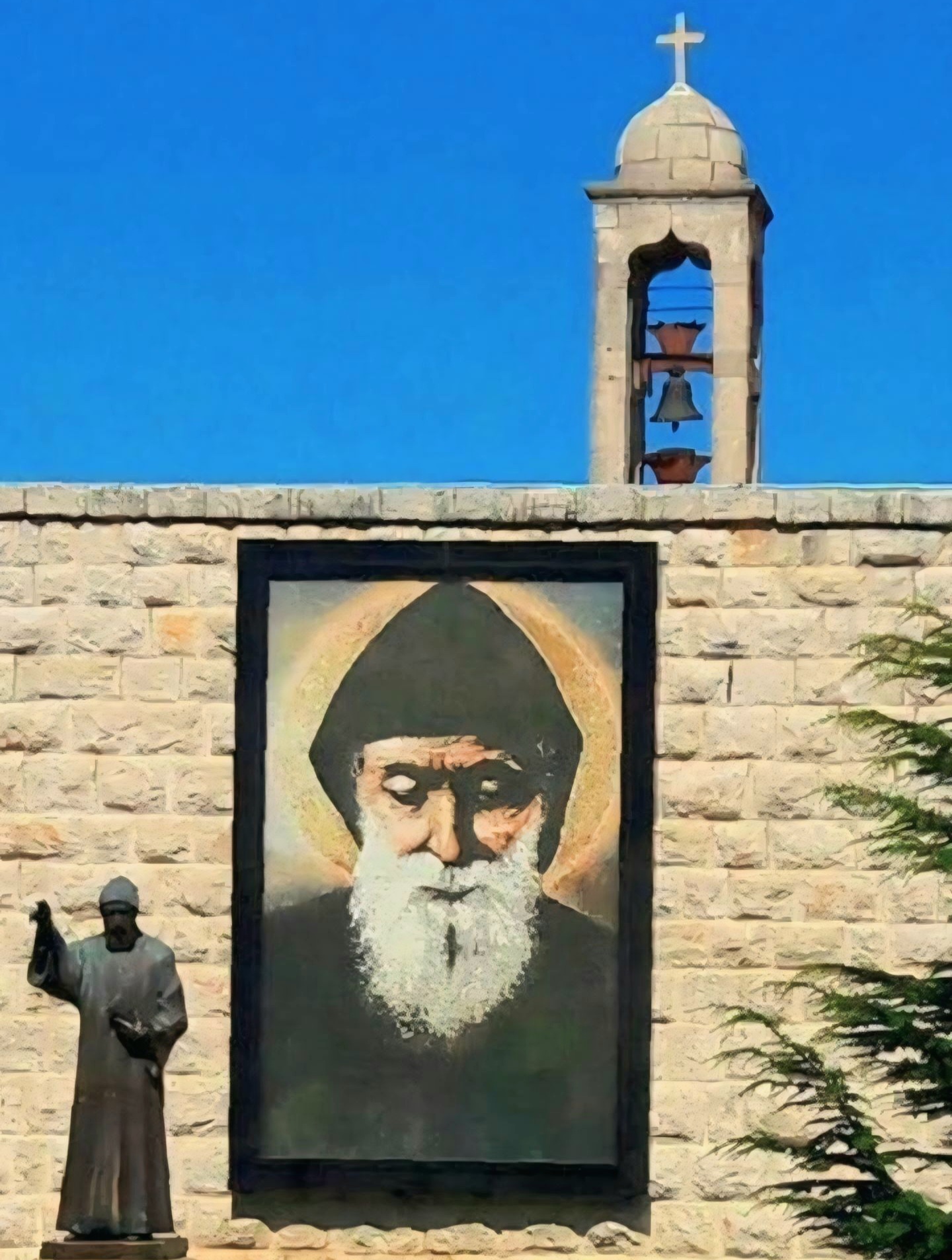 Saint Charbel – Annaya diamond painting kit by Puzzling Gems